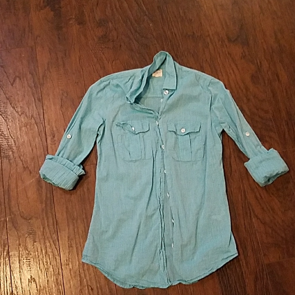 Linen Button down